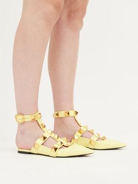 NWT Valentino Flats US7